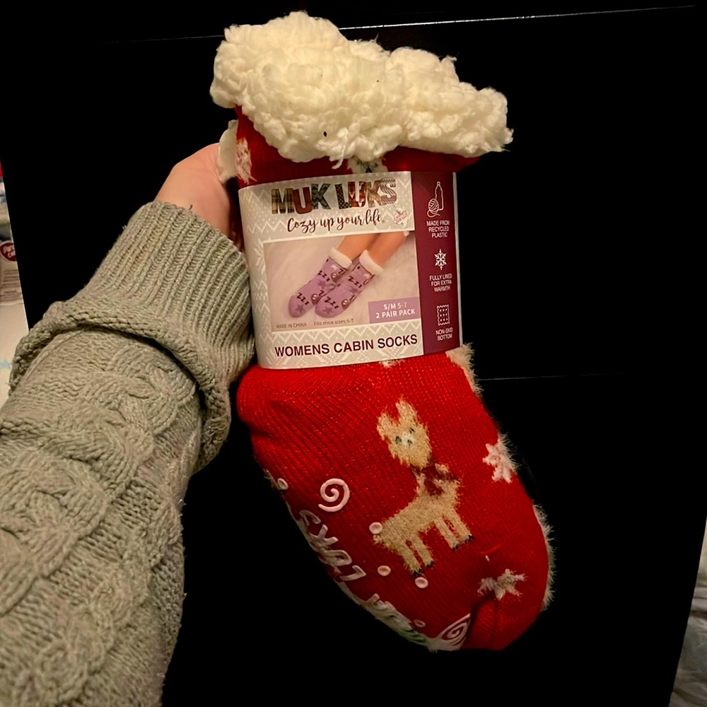 Comfy women’s cabin socks